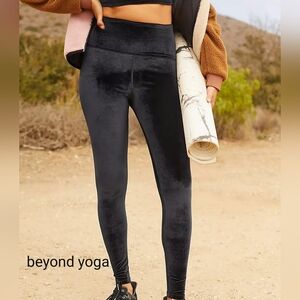 Beyond Yoga Velvet High Waisted Leggings